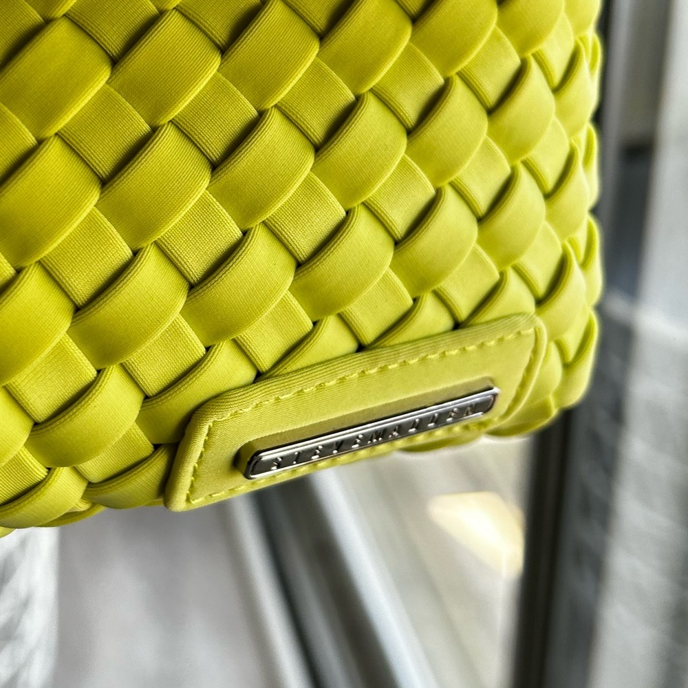 Steve Madden Neon Green Woven Tote - Picture 2 of 9